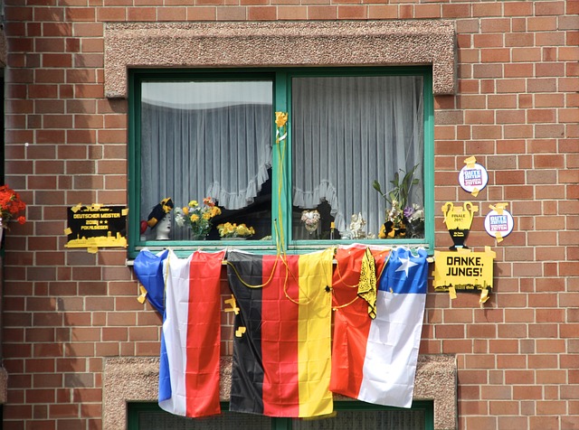 哈登20+4+5+6抢断创纪录，快船险胜魔术！小卡21+8，祖巴茨18分20板暴走.